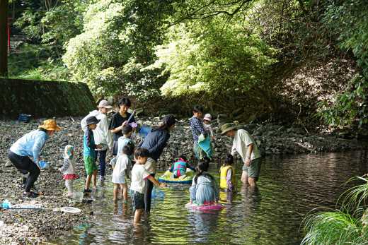【鹿児島県阿久根市】「大川の日常」×「一軒貸切の宿」から生まれる阿久根暮らしの新しい選択肢。／ 的場邸 matobatei