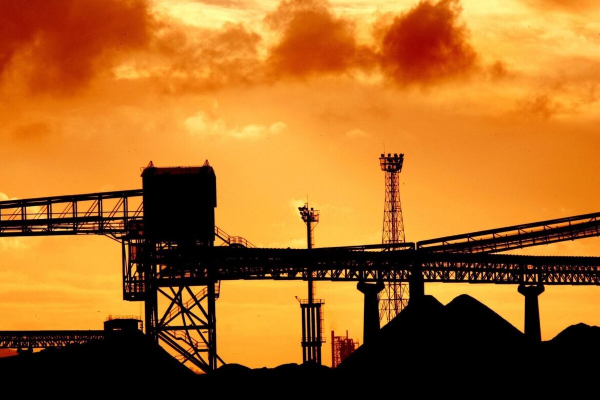 豪州最大級の石炭火力発電所、6年前倒しで閉鎖へ-リオティント – Bloomberg 豪州最大級の石炭火力発電所、6年前倒しで閉鎖へ-リオティント - Bloomberg