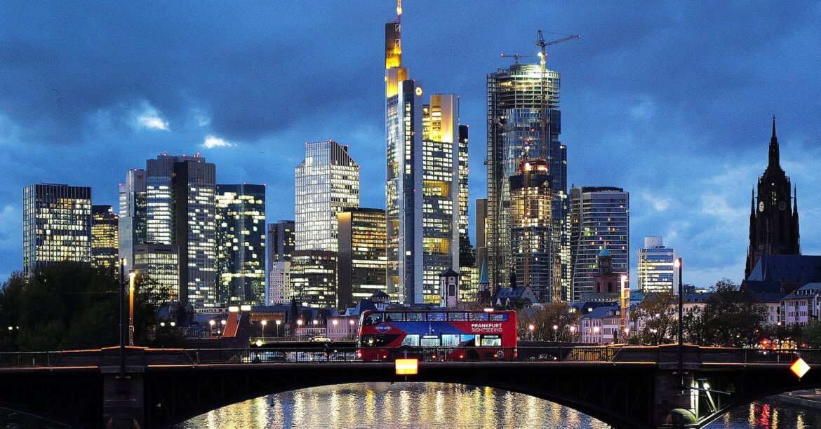 ドイツ税収、9月は前年比2.6%増 短期的な押し上げ見込めず | ロイター ドイツ税収、9月は前年比2.6%増 短期的な押し上げ見込めず | ロイター