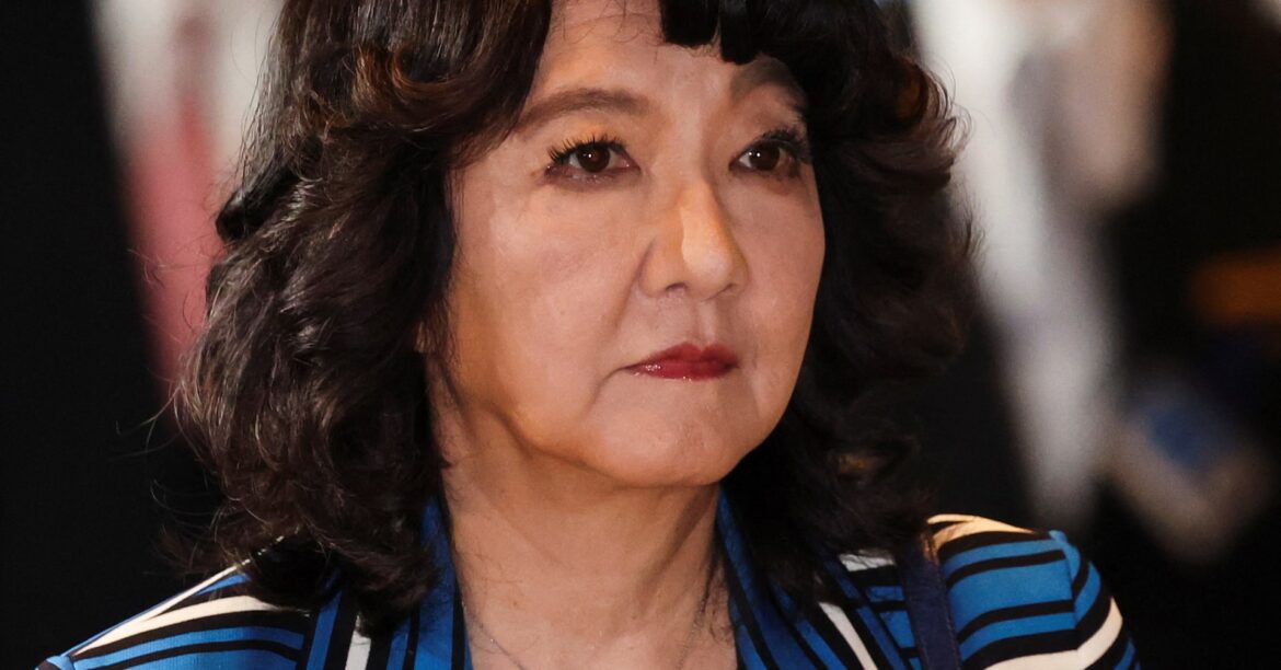 片山財務相に「経済再生と財政健全化両立」指示　高市首相が指示書 | ロイター