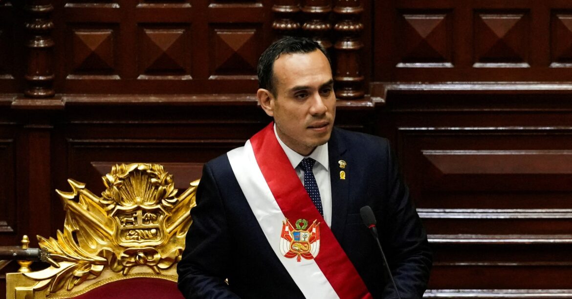 ペルー、首都リマに30日間の非常事態宣言 犯罪増加に対処 | ロイター ペルー、首都リマに30日間の非常事態宣言 犯罪増加に対処 | ロイター