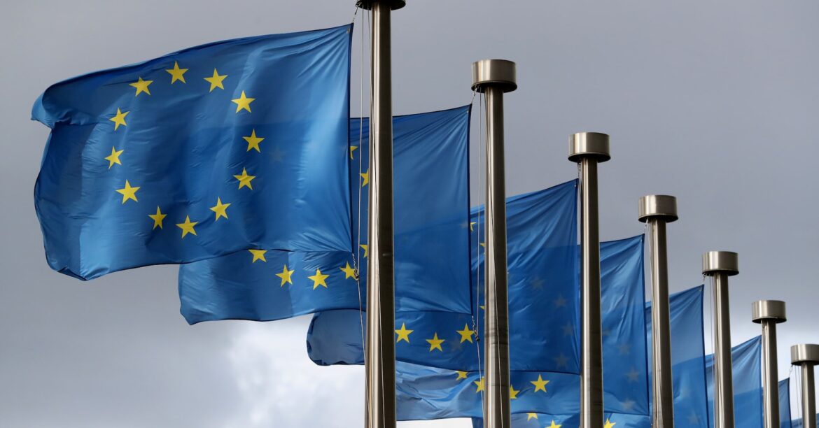 EU加盟国、気候目標の緩和が可能な改定求める 首脳会合の草案で判明 | ロイター EU加盟国、気候目標の緩和が可能な改定求める 首脳会合の草案で判明 | ロイター