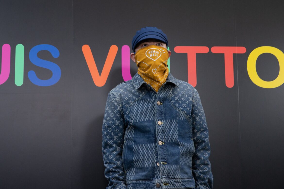 著名デザイナーNigo氏創業のヒューマンメイド、東証に来月27日上場へ – Bloomberg 'LOUIS VUITTON &' Exhibition Preview In Tokyo