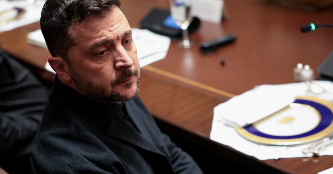 ロの外交への意欲後退、トマホーク供与巡る決定欠如で=ゼレンスキー氏 | ロイター ロの外交への意欲後退、トマホーク供与巡る決定欠如で=ゼレンスキー氏 | ロイター