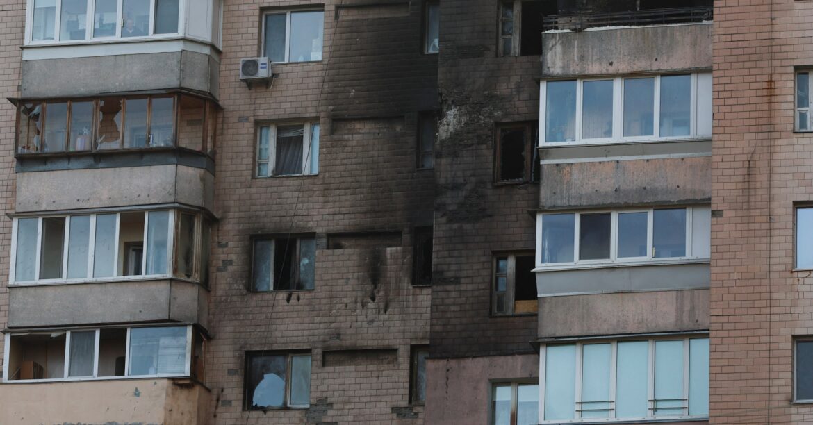 トランプ氏「ミサイル実験より戦争終結を」 プーチン氏批判 | ロイター トランプ氏「ミサイル実験より戦争終結を」 プーチン氏批判 | ロイター