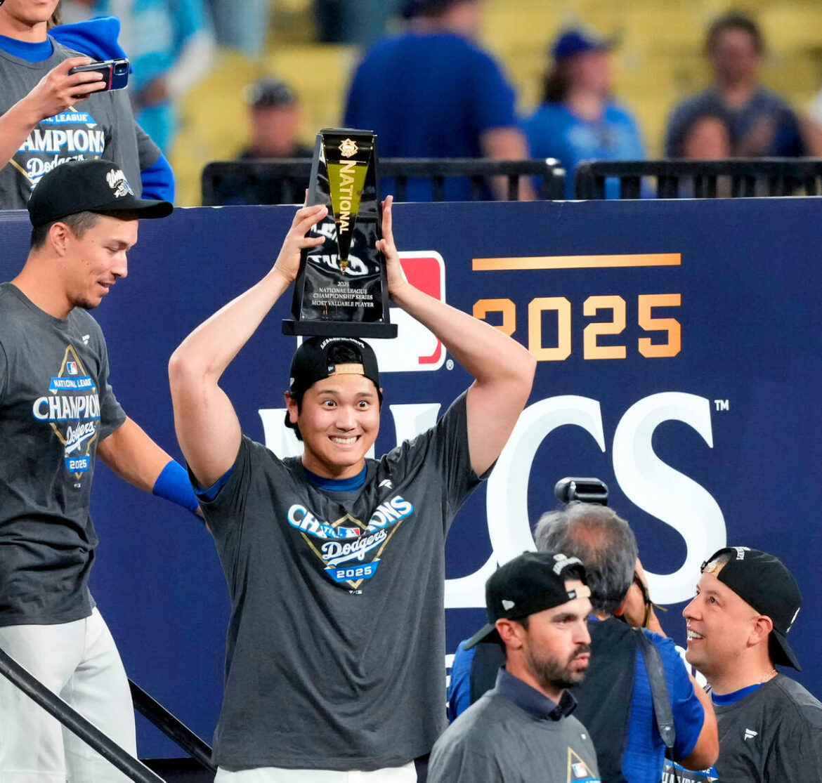 大谷翔平がコーチに漏らした「自分は何もできていない」３発１０K優勝投手の裏にあった苦労（スポーツ報知） - Yahoo!ニュース