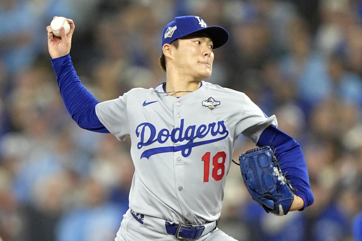 山本由伸が日本人初のWS完投勝利!9回105球1失点、4回以降圧巻の完全投球 スミスらの2発で終盤勝ち越し、大谷翔平1安打(TBS NEWS DIG Powered by JNN) 山本由伸が日本人初のWS完投勝利!9回105球1失点、4回以降圧巻の完全投球 スミスらの2発で終盤勝ち越し、大谷翔平1安打(TBS NEWS DIG Powered by JNN)