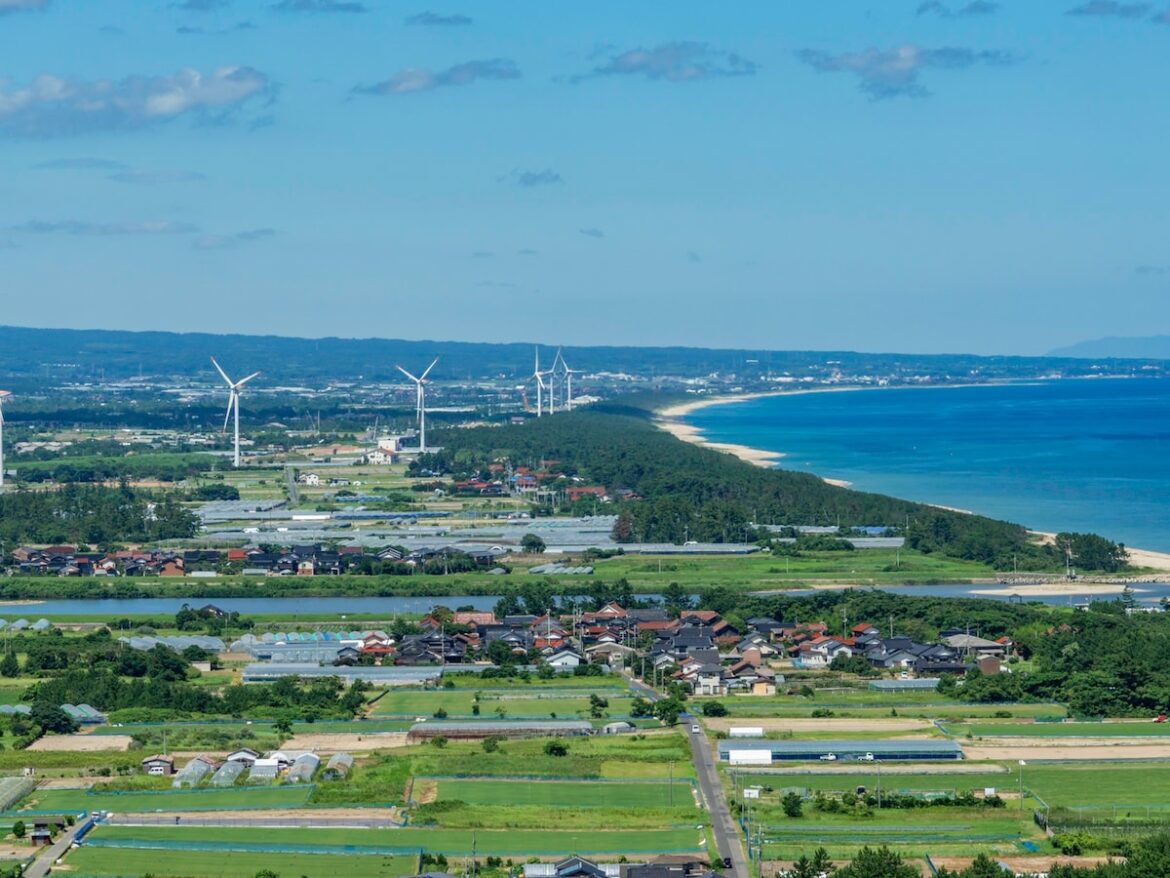 遠方からでも行きたいと思う「鳥取県の道の駅」ランキング！ 2位「はわい（湯梨浜町）」を抑えた1位は？【2025年調査】 - All About ニュース