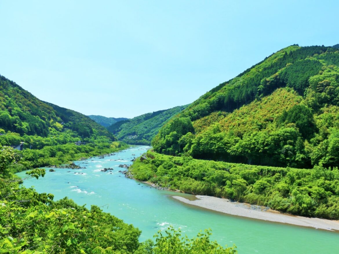 遠方からでも行きたいと思う「高知県の道の駅」ランキング！ 2位「四万十とおわ」を抑えた1位は？【2025年調査】 - All About ニュース