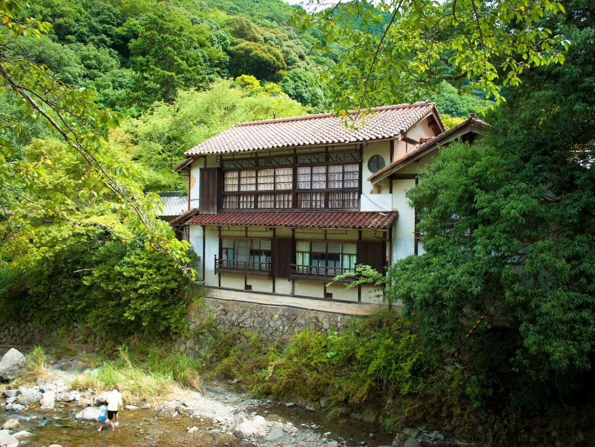 夜景が美しいと思う「大阪府の温泉地」ランキング！ 2位「犬鳴山温泉」に大差をつけた1位は？【2025年調査】 - All About ニュース