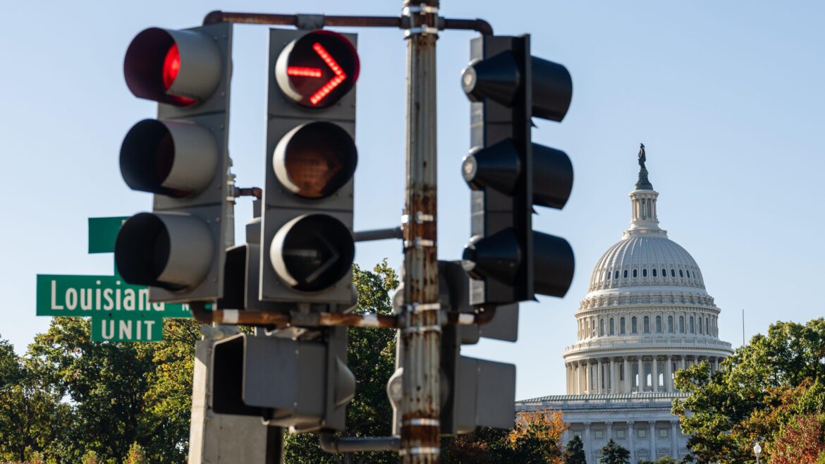 ディスカッション スレッド: 2025 年の米国政府閉鎖、26 日目