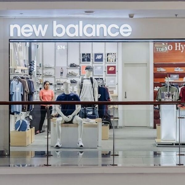ニューバランス、スーラトに新店舗をオープンし、インドでの店舗網を拡大 – FashionNetwork 日本 ニューバランス、スーラトに新店舗をオープンし、インドでの店舗網を拡大 - FashionNetwork 日本