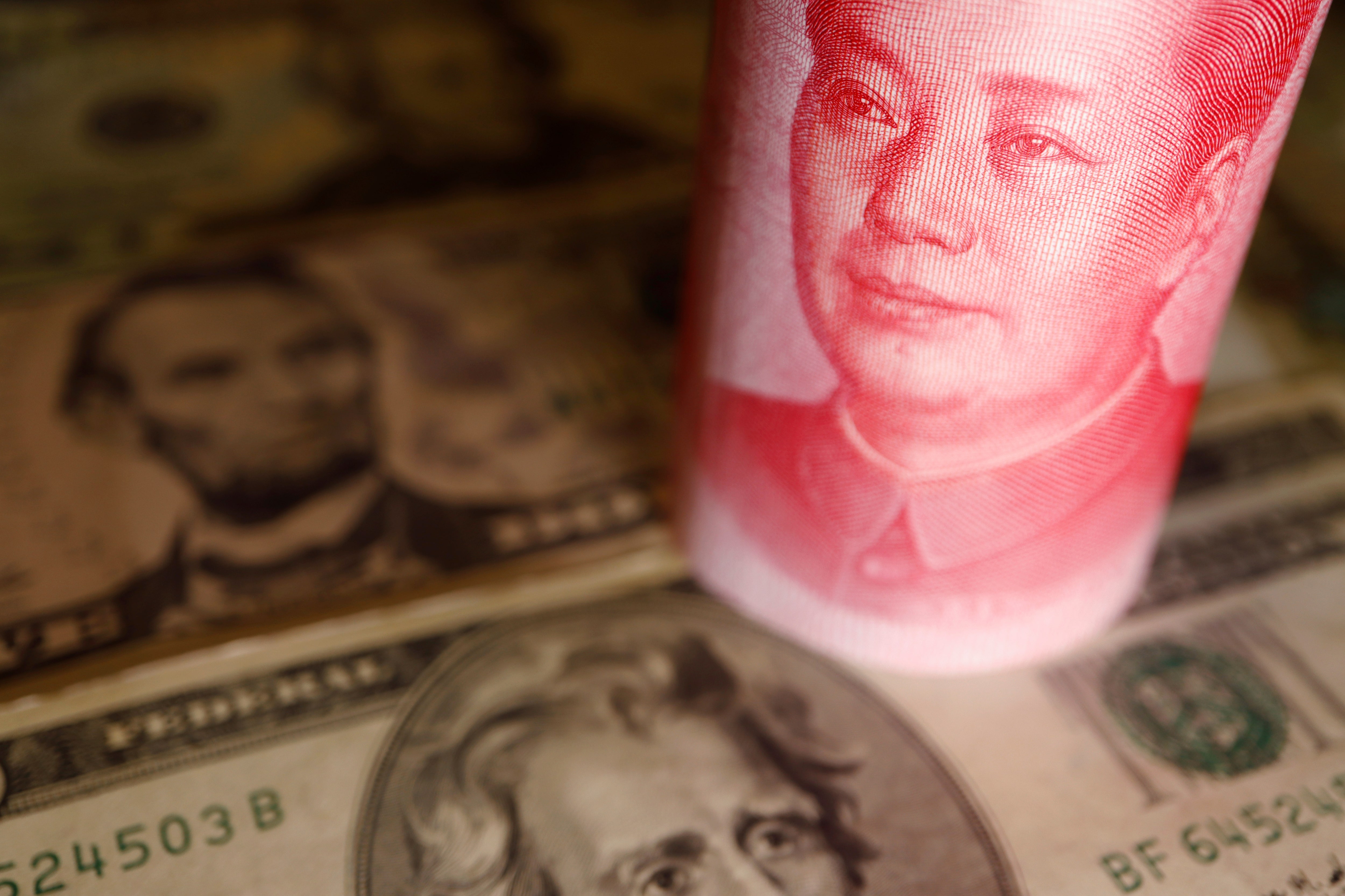中国国有銀、ドル買い活発化　元相場の安定が狙いか＝関係筋