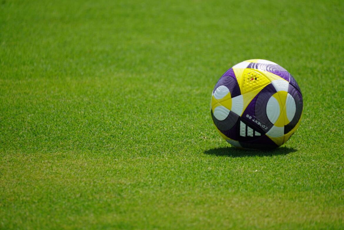 明治安田J3リーグ第32節レビュー ガイナーレ鳥取戦 3−1◯WIN!!! 【鹿児島ユナイテッドFC・HOME】 : KAGOSHIMA SOCCER MAGAZINE“カゴサカ☆” 明治安田J3リーグ第32節レビュー ガイナーレ鳥取戦 3−1◯WIN!!! 【鹿児島ユナイテッドFC・HOME】 : KAGOSHIMA SOCCER MAGAZINE“カゴサカ☆”