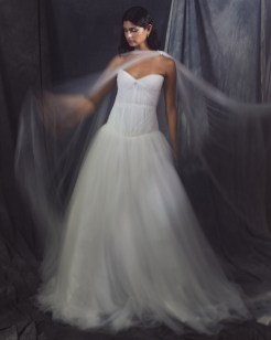 F26 LOOK 12. NADIA MANJARREZ BRIDAL_VIVIANA