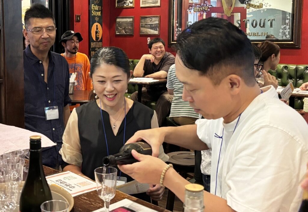 蔵元と交流しながら日本酒や焼酎を飲み比べ　「おおいたの酒を知る、推す」サイトオープン企画 - 大分のニュースなら 大分合同新聞プレミアムオンライン Gate