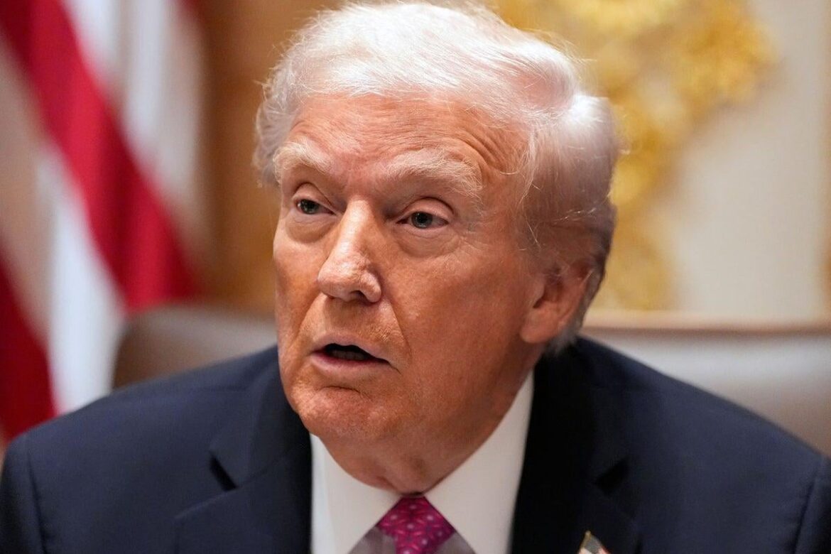トランプ大統領、ゼレンスキー大統領との会談中に生放送でF爆弾を投下