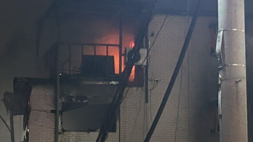 【速報】岡山市中区の住宅地の火災が鎮火 複数の建物が焼ける 近くの病院では患者を一時避難(13日午後9時現在) | KSBニュース | KSB瀬戸内海放送 – KSBニュース 【速報】岡山市中区の住宅地の火災が鎮火 複数の建物が焼ける 近くの病院では患者を一時避難(13日午後9時現在) | KSBニュース | KSB瀬戸内海放送 - KSBニュース