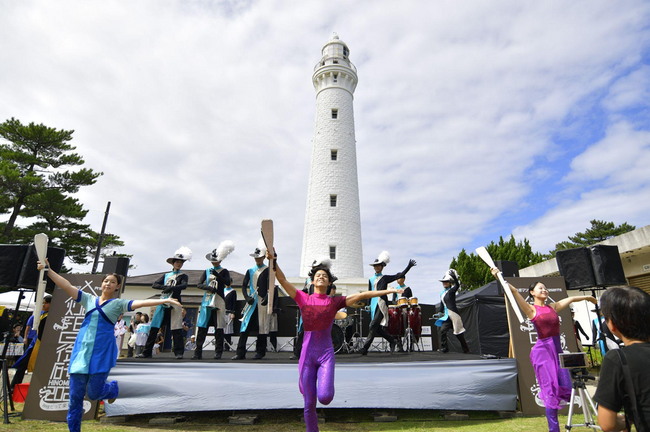 ~神コレ 神様だって楽しみたい!~島根マツダPresents 灯台FES日御碕2025を開催しました! | 山陰中央新報デジタル ~神コレ 神様だって楽しみたい!~島根マツダPresents 灯台FES日御碕2025を開催しました! | 山陰中央新報デジタル