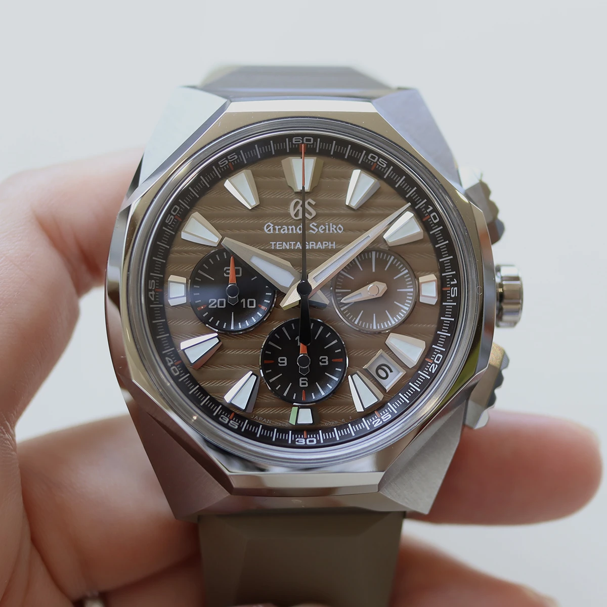 Tokyo Lion Tentagraph