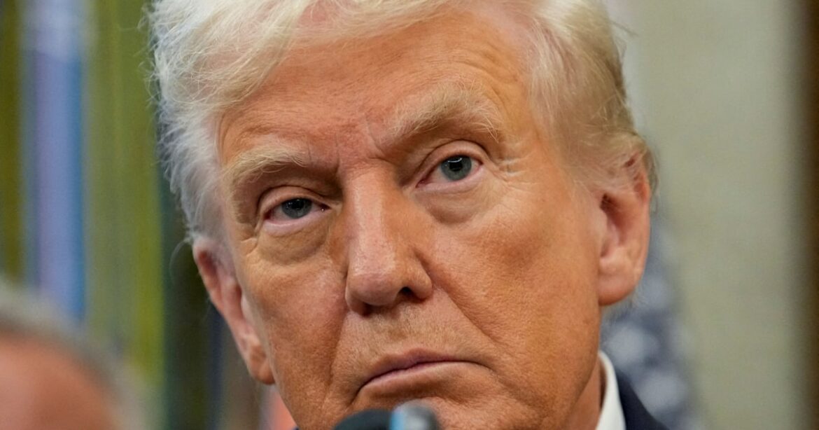 トランプ氏、ロシアへの長距離攻撃で情報提供か ウクライナに - 日本経済新聞