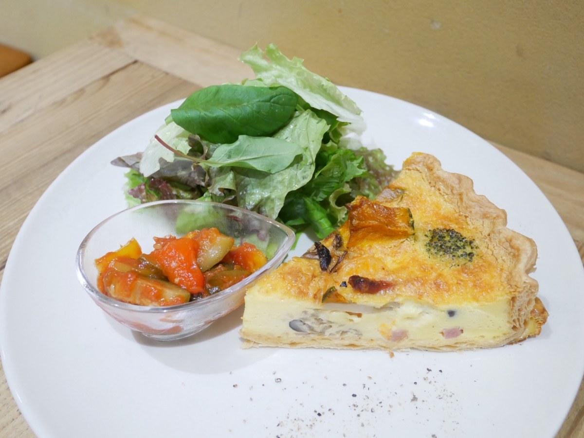 「具たくさん!ボリューム満点キッシュプレート(スープ付き)」1,320円(税込)