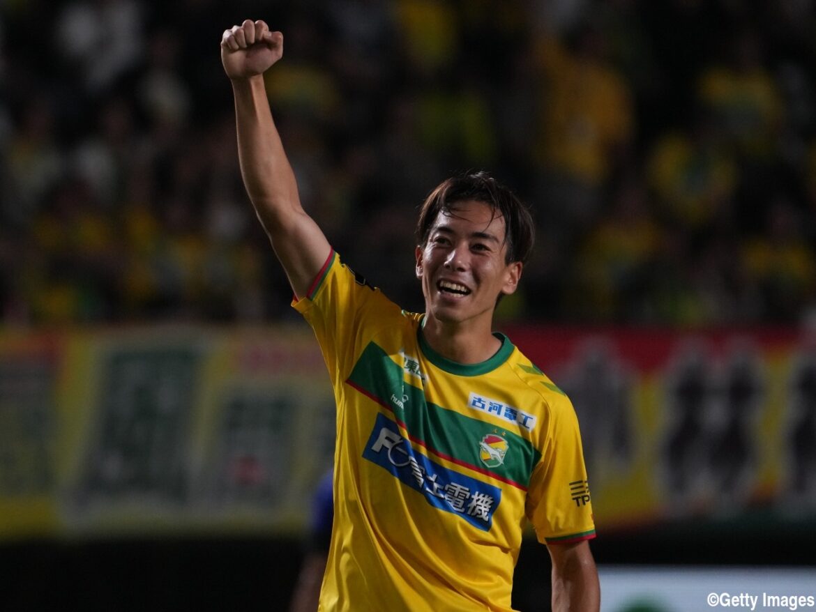 J2首位と3位の決戦は90+6分にドラマ!! 千葉が劇的勝利で自動昇格圏まで3ポイント差、水戸は2位に転落 – gekisaka.jp J2首位と3位の決戦は90+6分にドラマ!! 千葉が劇的勝利で自動昇格圏まで3ポイント差、水戸は2位に転落 - gekisaka.jp