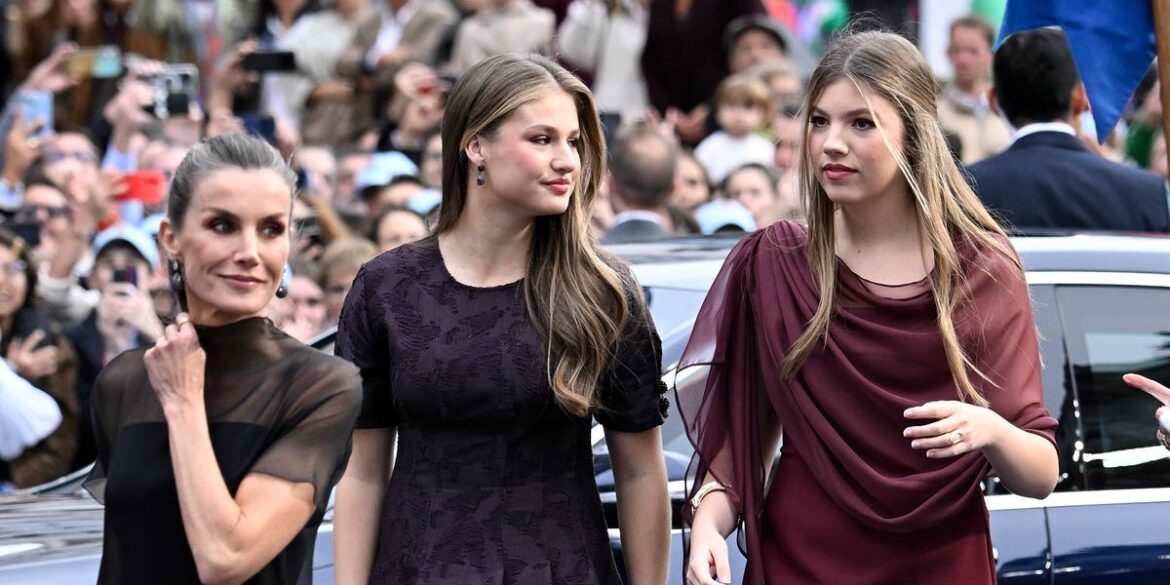 スペインのソフィア王女、姉レオノール王女に続きロイヤル界のファッションアイコンに　揃って授賞式に登場 | カルチャー | ELLE ［エル デジタル］