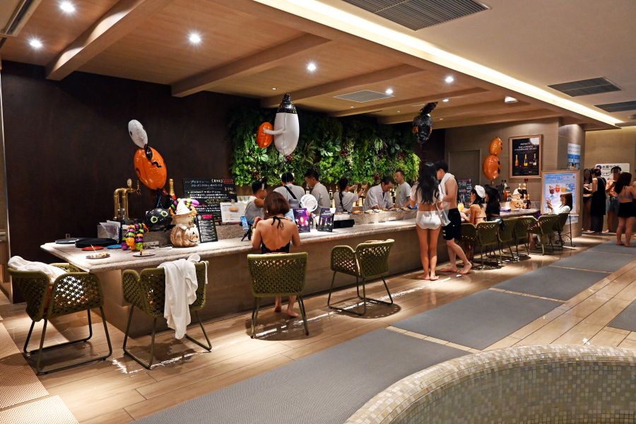 「うめきた温泉 蓮」