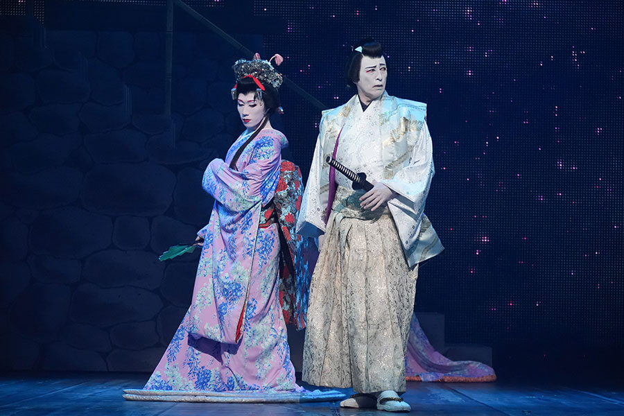 『爆烈忠臣蔵〜桜吹雪THUNDERSTRUCK』松本公演より【撮影：田中亜紀】
