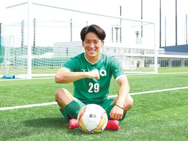 デフサッカー日本代表・瀧澤諒斗選手「ピッチをかけ回り、お手本になりたい」 | 朝日小学生新聞 | 朝日中高生新聞 デフサッカー日本代表・瀧澤諒斗選手「ピッチをかけ回り、お手本になりたい」 | 朝日小学生新聞 | 朝日中高生新聞