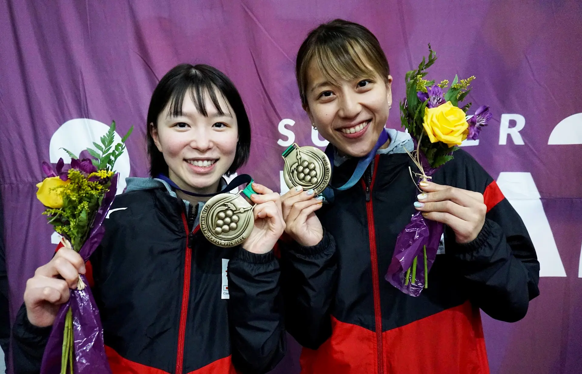 前回のブラジル大会では、女子団体で銀メダル、女子ダブルスで銅メダルを獲得（写真：本人提供）