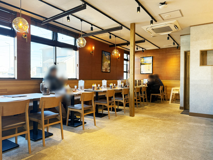 「とんかつ食堂 かつ福」　店内画像１