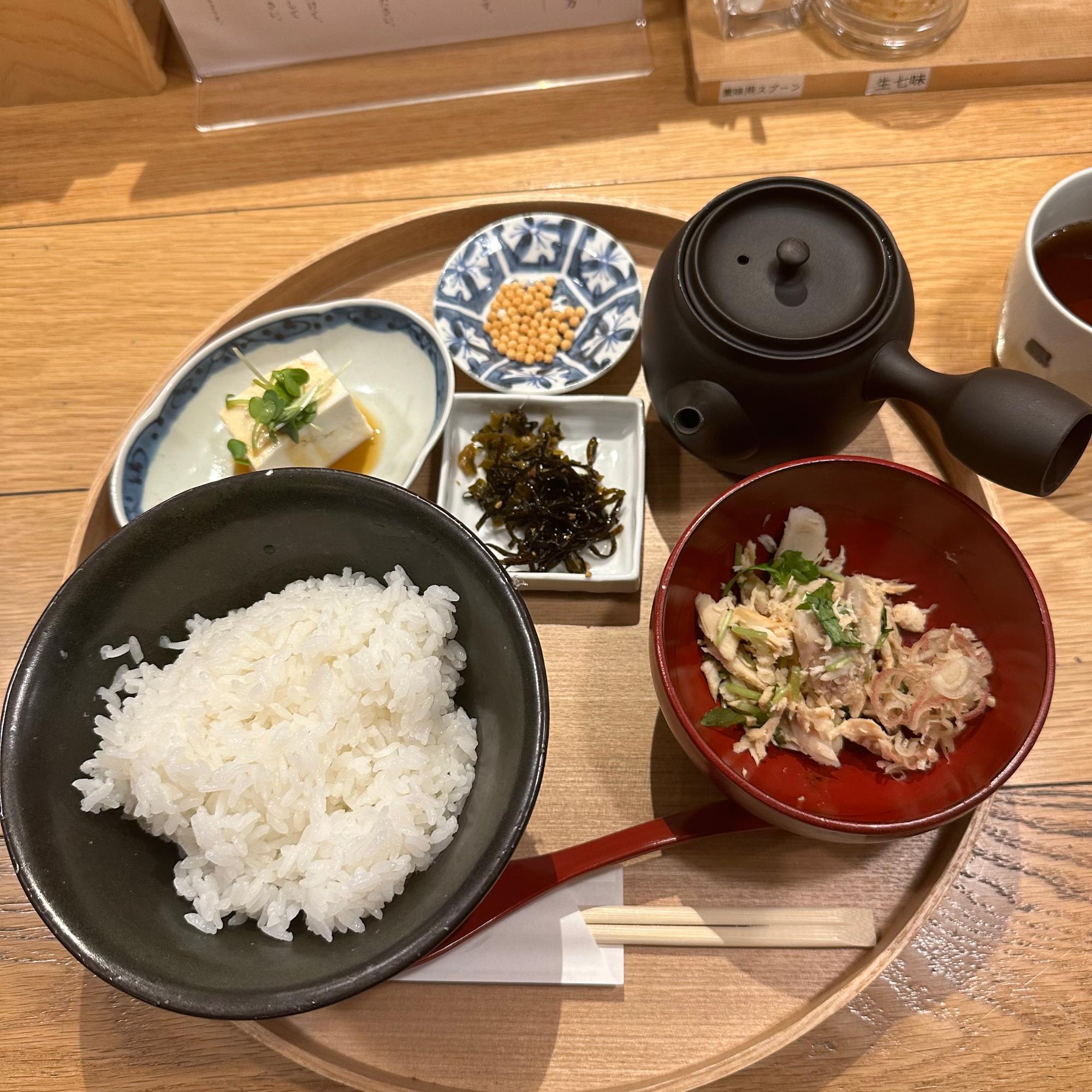 茅乃舎だし ほぐし鮭　1,150円（税込）