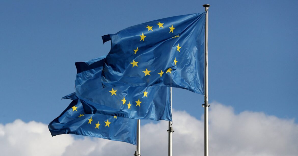 EU、銀行の自己資本規制簡素化を提案 | ロイター EU、銀行の自己資本規制簡素化を提案 | ロイター