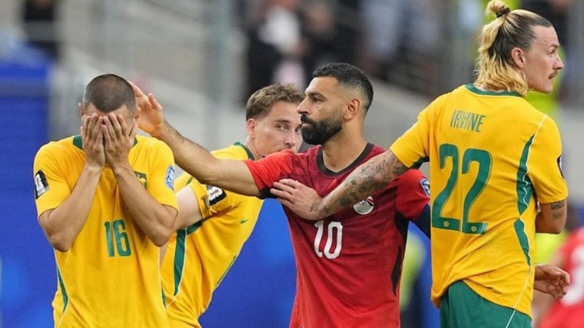 2026年ワールドカップサッカー結果:エジプト 1-1 オーストラリア:サラーがパネンカ式PKで冷静にセーブ、エジプトがスリリングなPK戦でオーストラリアに勝利。 Vietnam.vn - Nền tảng quảng bá Việt Nam