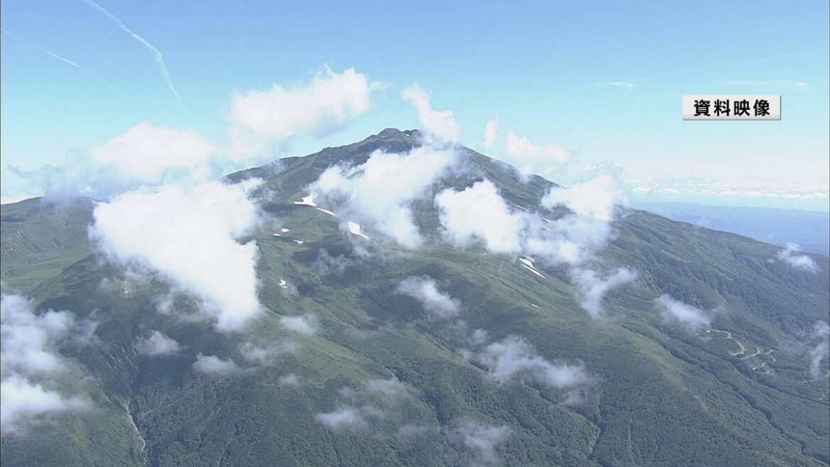 鳥海山で下山中に道に迷った新庄市の40代男性 山形県消防防災ヘリ「もがみ」が救助 – ライブドアニュース 鳥海山で下山中に道に迷った新庄市の40代男性 山形県消防防災ヘリ「もがみ」が救助 - ライブドアニュース