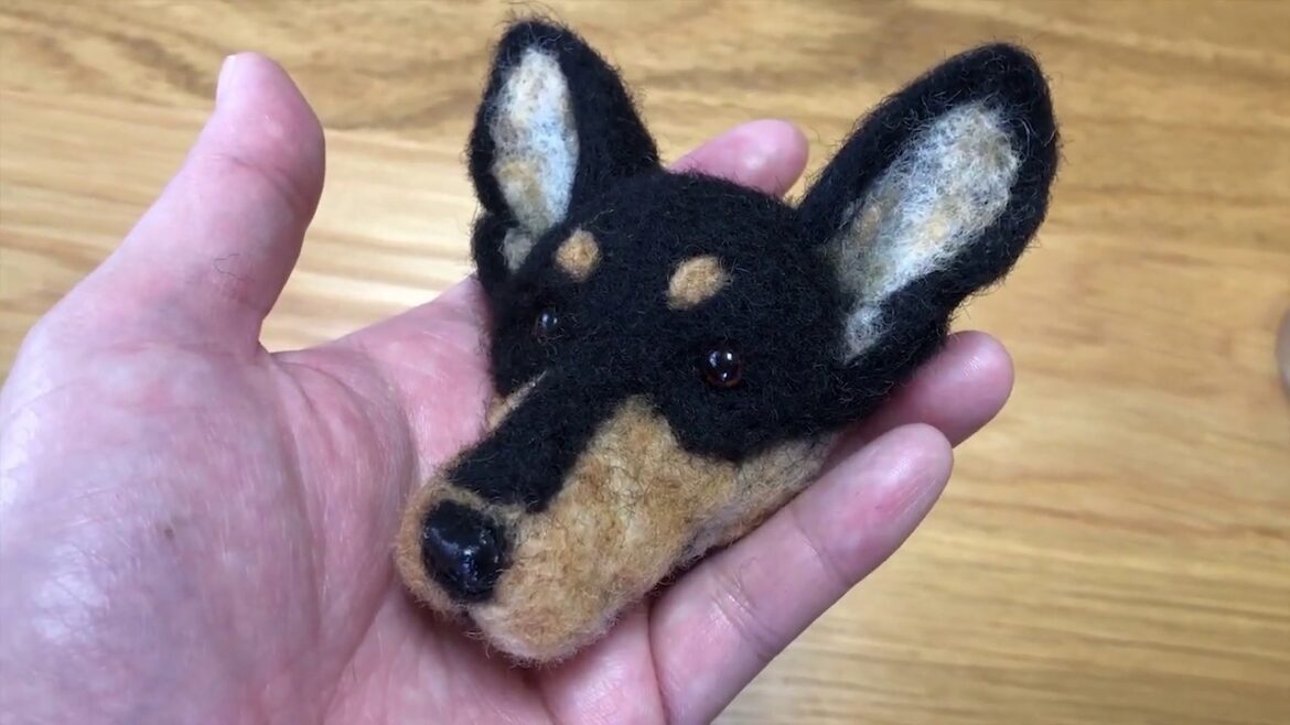 ミニチュアピンシャーのピンバッジ☆｜犬　初心者【羊毛フェルトJOY】
