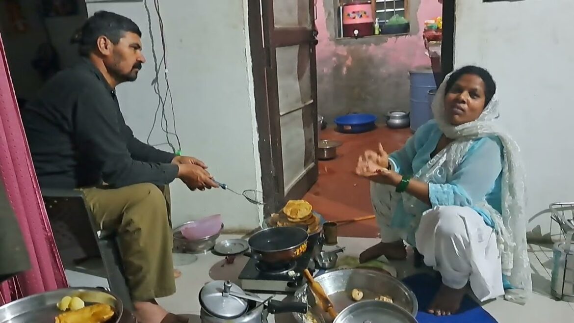 Holi me aaj halwa aalu puri bani h #food #vlog #viralshort #viralvideos #manjudevi0086