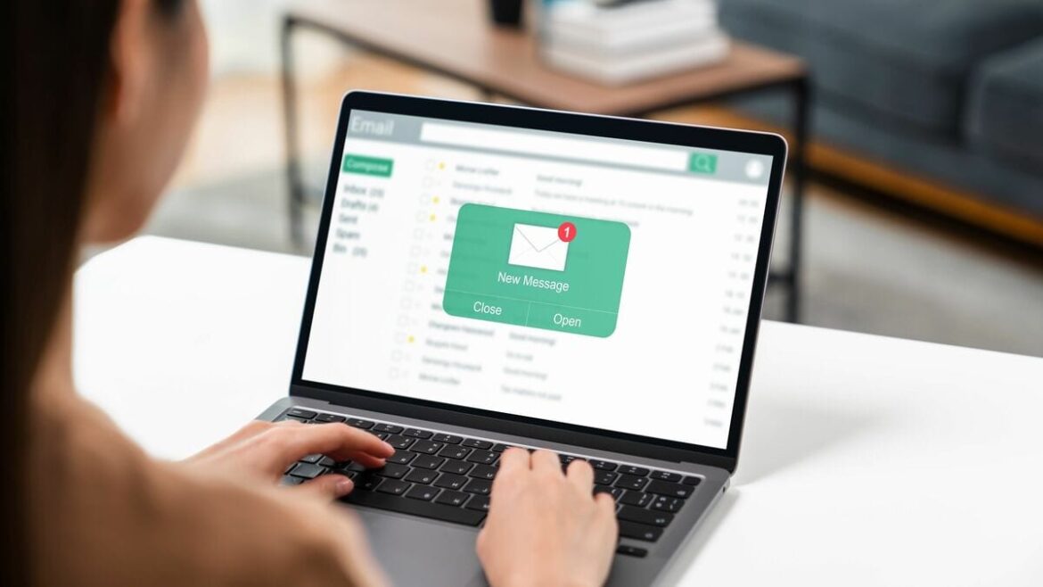 「承知しました。よろしくお願いします。」より効果的…相手に好印象を与える「ビジネスメールの文面」 ムダに見える「時候の挨拶」の効果 | PRESIDENT Online(プレジデントオンライン) 「承知しました。よろしくお願いします。」より効果的…相手に好印象を与える「ビジネスメールの文面」 ムダに見える「時候の挨拶」の効果 | PRESIDENT Online(プレジデントオンライン)