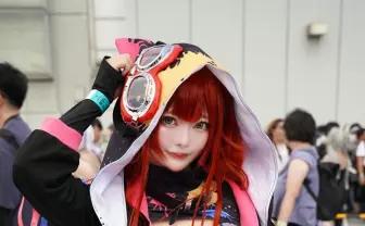 ぶいすぽっ！猫汰つなのコスプレがキュート　こだわりはしっぽと谷間