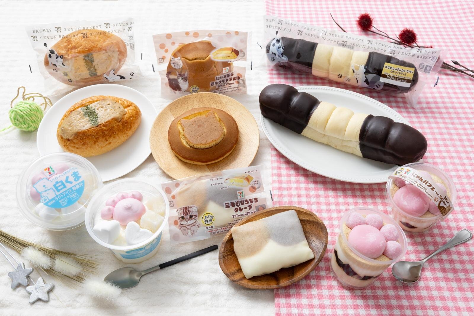 セブン‐イレブン「猫の日」スイーツ”肉球”モチーフのパフェや白くまアイス｜写真1