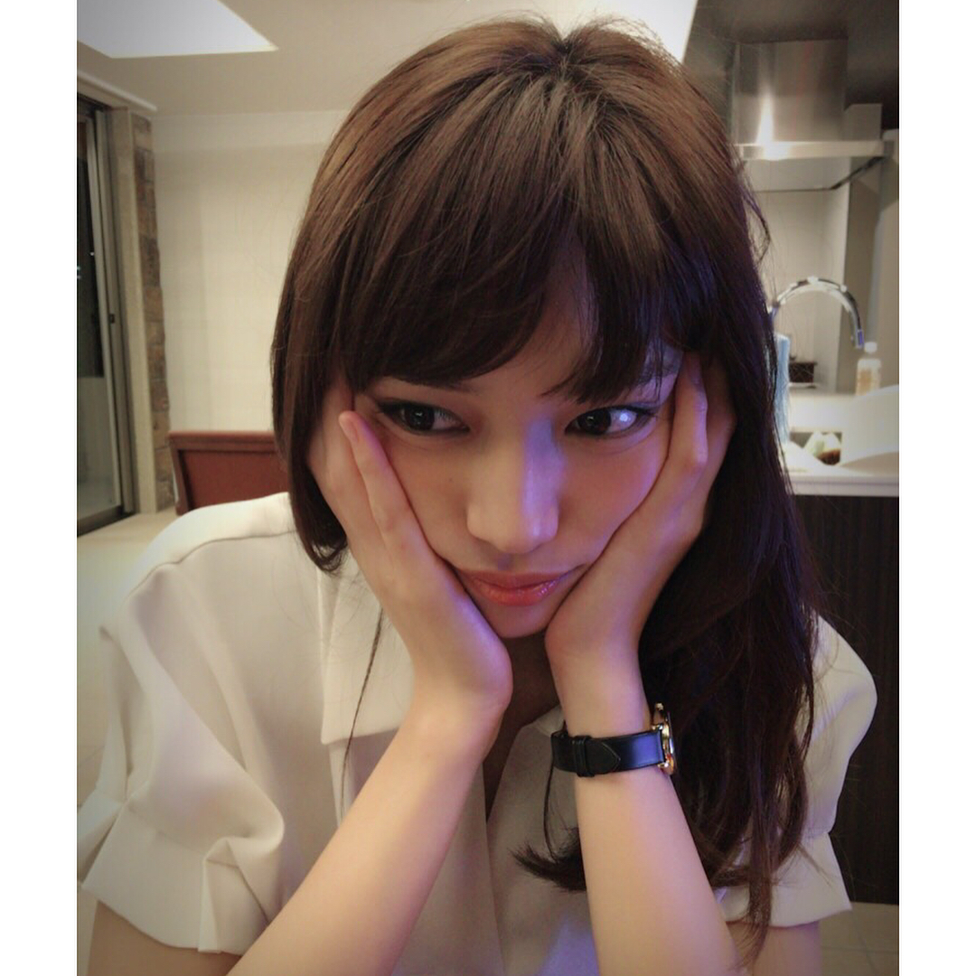 川口春奈 今日も頑張ってます 私は毎日メガネですよー 似合ってるよってメッセージありがとう 昔から目悪いからメガネっこよ Wacoca Japan People Life Style 川口春奈 今日も頑張ってます 私は毎日メガネですよー 似合ってるよってメッセージありがとう 昔から目悪いからメガネっこよ Wacoca Japan People Life Style