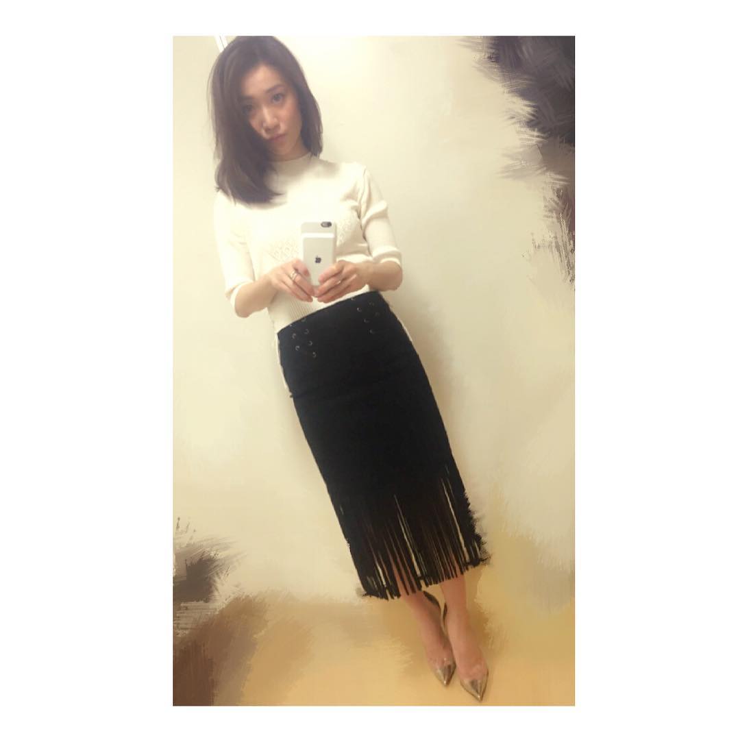 大島優子 ヤメゴクのdvdリリースイベント 堤監督にそうめんみたいなスカートって 言われたけどこれは ウエスタン調なのよ P きょうのいしょう Knit Wacoca Japan People Life Style