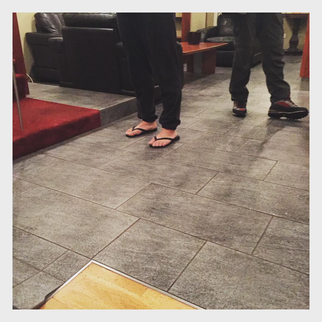 大島優子 アイスランドを ビーチサンダルで 闊歩する強者 Iceland Fjord Beachshoes Wacoca Japan People Life Style 大島優子 アイスランドを ビーチサンダルで 闊歩する強者 Iceland Fjord Beachshoes Wacoca Japan People Life Style