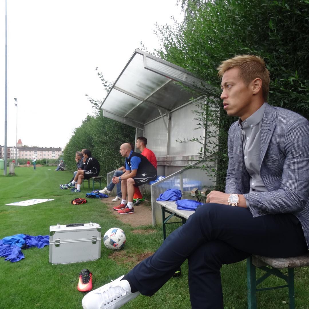 本田圭佑 He Shows Various Aspects Related To Football Mizuno Style Gagamilanoworld Wacoca Japan People Life Style 本田圭佑 He Shows Various Aspects Related To Football Mizuno Style Gagamilanoworld Wacoca Japan People Life Style