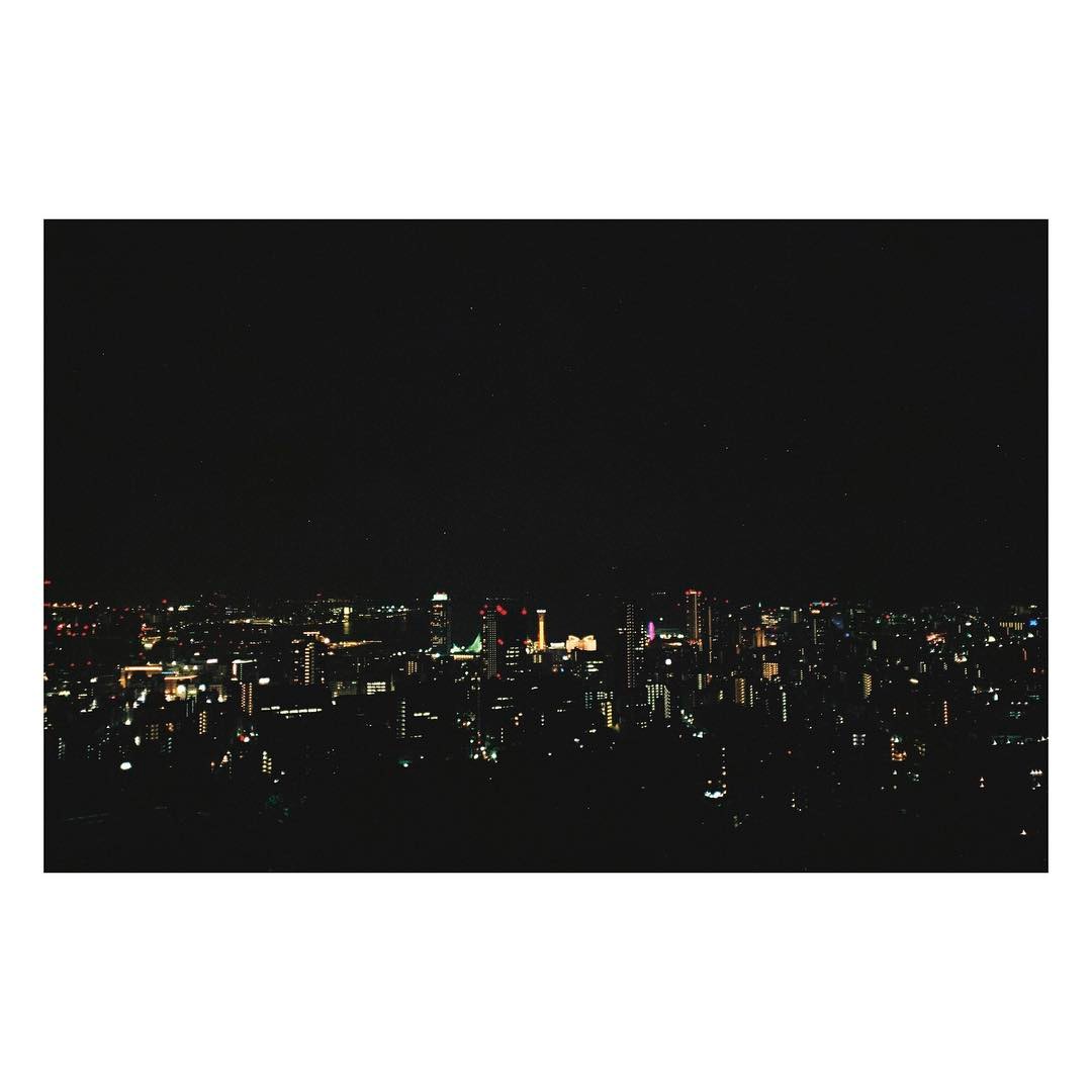芳根京子 ネコソガレ で 神戸の夜景も見に行ったり ネコソガレ 6月14日発売 1st写真集 Wacoca Japan People Life Style