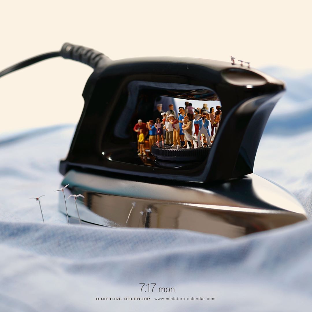 田中達也 7 17 Mon Cruising 背中は広いな 大きいな 今日は 海の日 です アイロン 遊覧船 Ironing Pleasur Wacoca Japan People Life Style
