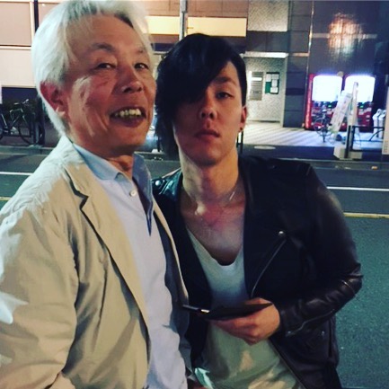 野田洋次郎 1日遅れましたが 昨日は親父の誕生日 Happy Birthday Dad Be Creative Keep Challenging 写真は去年か Wacoca Japan People Life Style 野田洋次郎 1日遅れましたが 昨日は親父の誕生日 Happy Birthday Dad Be Creative Keep Challenging 写真は去年か Wacoca Japan People Life Style