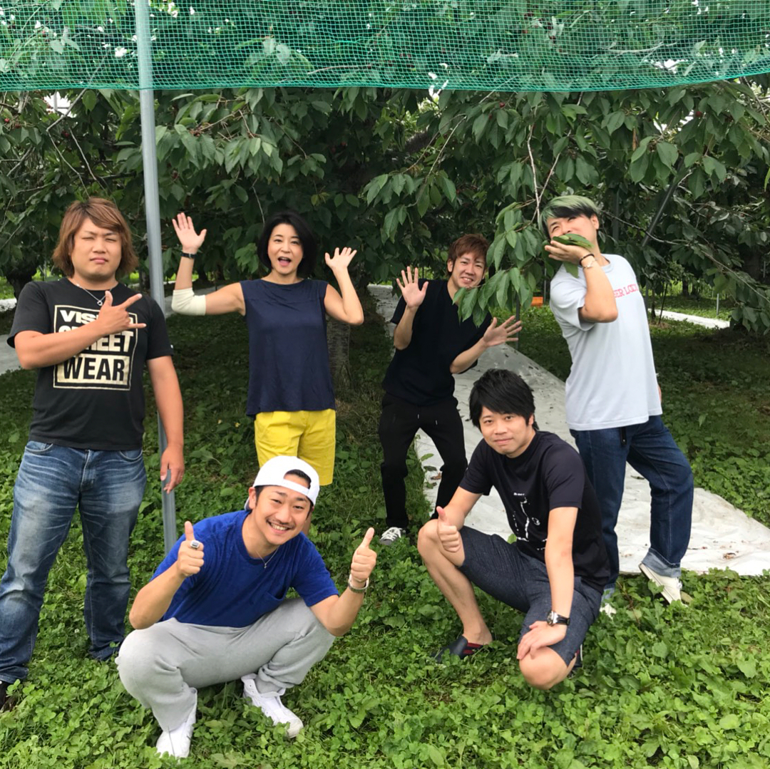 高嶋ちさ子 旭川の夜は大宴会 今朝は早くから さくらんぼ狩りからのラーメン てんてん からのソフトクリーム これで痩せたら奇跡だよ 若者はラーメンチャーハンセットじゃな Wacoca Japan People Life Style 高嶋ちさ子 旭川の夜は大宴会 今朝は早くから さくらんぼ狩りからのラーメン てんてん からのソフトクリーム これで痩せたら奇跡だよ 若者はラーメンチャーハンセットじゃな Wacoca Japan People Life Style